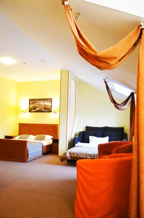 ***  Old Port Hotel Boryspilʼ Ukraine